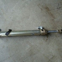 99-03 Saab 9-3 Convertible top hydraulic CYLINDER 1 SHORT FROM DRIVER  SIDE 2003
