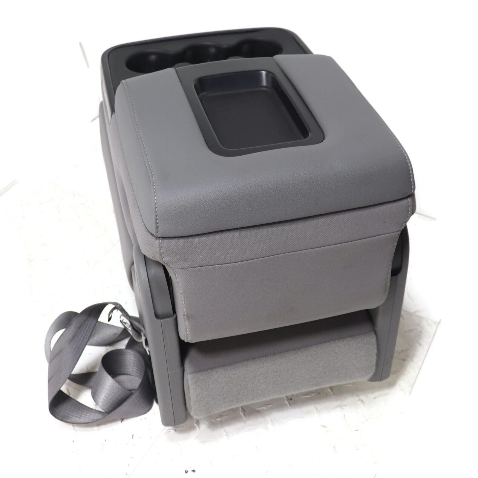 20142018 Chevy Silverado Sierra Center Console Jump Seat Gray