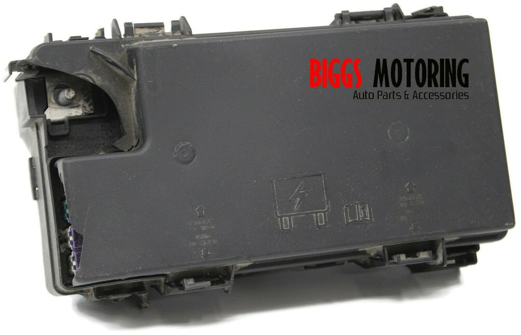 thumbnail image 2 of OEM Rebuilt TIPM Fuse Box For 2012 Chrysler Town And Country – Mopar 68105507 2 of 5