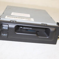 95-99 Chevrolet Tahoe Silverado 1500 Cassette Player Oem 15068081