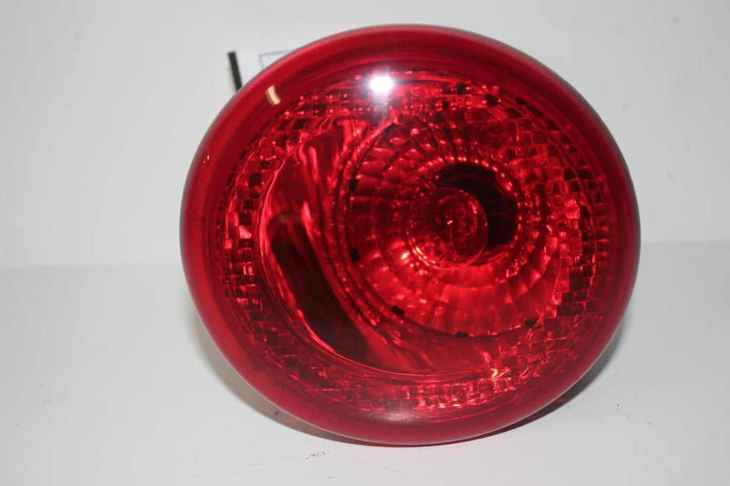 2006-2011 CHEVY HHR DRIVER LEFT SIDE REAR TAIL LIGHT 29444 RE# BIGGS