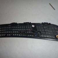 2003 MERCEDES BENZ W220 S500 S430 HOOD GRILLE SLIVER W/ WASHER NOZZEL & SENSOR - BIGGSMOTORING.COM